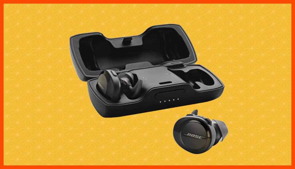 Save $40 on these Bose SoundSport Free wireless earbuds—and delight an audiophile. (Photo: Bose)