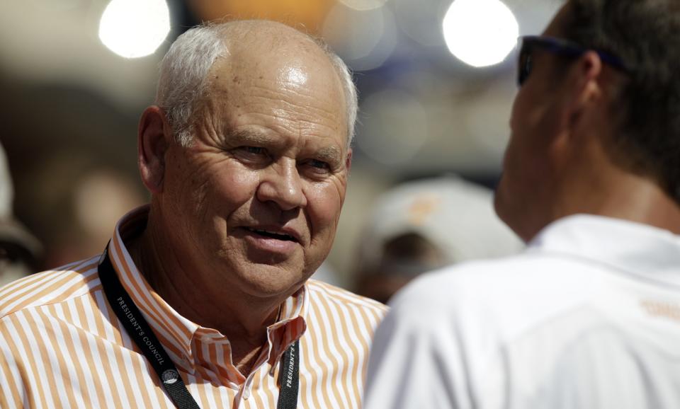 Phillip Fulmer was Tennessee's head coach from 1992-2008. (AP Photo/Wade Payne)