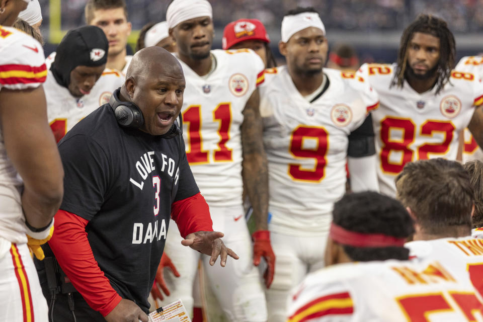 Kansas City Chiefs offensive coordinator Eric Bieniemy coaches against the Las Vegas Raiders in an NFL football game, Saturday, Jan. 7, 2023, in Las Vegas, NV. Chiefs won 31-13. (AP Photo/Jeff Lewis)