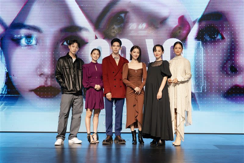 邵雨薇、林柏宏、林子熙、莫允雯、李亦捷、呂晉宇出席首映。（圖／瀚草影視提供）