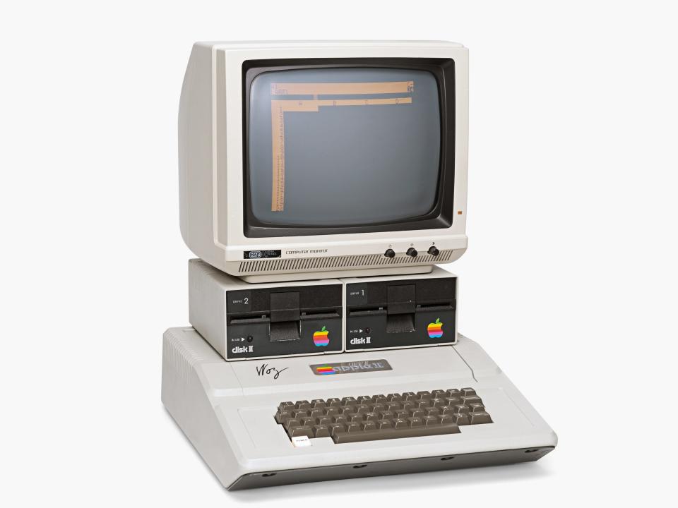 An Apple II home computer.