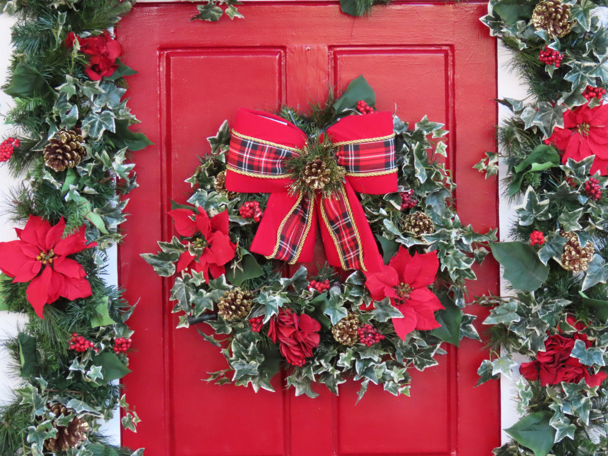 Celebrities are all over doorscaping this festive season. (Getty Images)