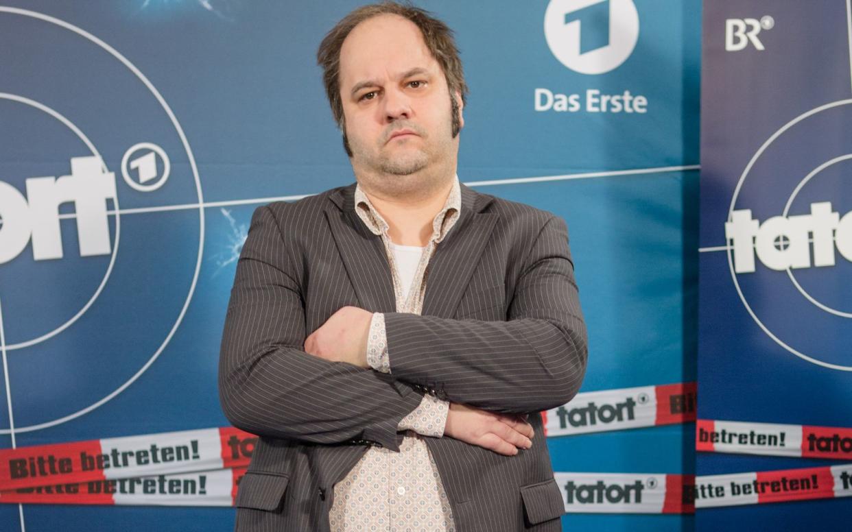 "Als ich damals gefragt wurde, erschrak ich im ersten Moment": Der fränkische Kabarettist Matthias Egersdörfer hätte niemals damit gerechnet, "Tatort"-Ermittler zu werden. Nun steht er bereits vor seinem siebten Fall als Michael Schatz, Leiter der Spurensicherung. (Bild: 2015 Getty Images/Christian Marquardt)