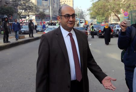 Egyptian human rights lawyer and ex-presidential candidate Khaled Ali enters the court during his trial in Cairo, Egypt January 3, 2018. REUTERS/Mohamed Abd El Ghany