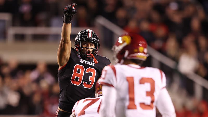 Utah Utes defensive end Jonah Elliss (83) points out a false start as Utah and USC play at Rice Eccles Stadium in Salt Lake City on Saturday, Oct. 15, 2022. Utah won 43-42.