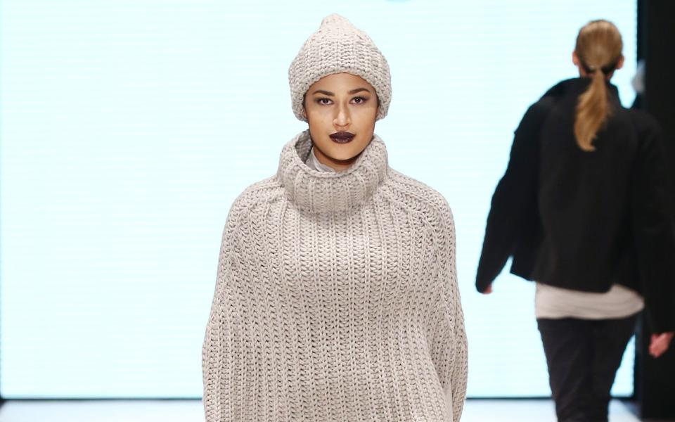 Lovelyn Enebechi gewann mit 16 Jahren die achte GNTM-Staffel. Danach lief sie unter anderem auf der Berliner Fashion Week, doch bald wurde es ruhig um die Hamburgerin. Stattdessen absolvierte sie lieber ihr Abitur. Inzwischen steht sie unter Vertrag bei der Promod Model Agency und will es noch einmal als Model versuchen. (Bild: Andreas Rentz/Getty Images for Platform Fashion)