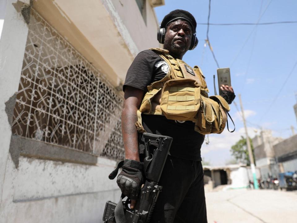 Former police officer Jimmy ‘Barbecue’ Cherizier, who leads an alliance of armed groups in Haiti, gives a news conference in Port-au-Prince on 11 March, 2024 (REUTERS/Ralph Tedy Erol)