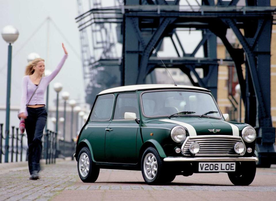 Classic Mini是車壇長青樹，目前奇貨可居，中古車價動輒超過35萬。