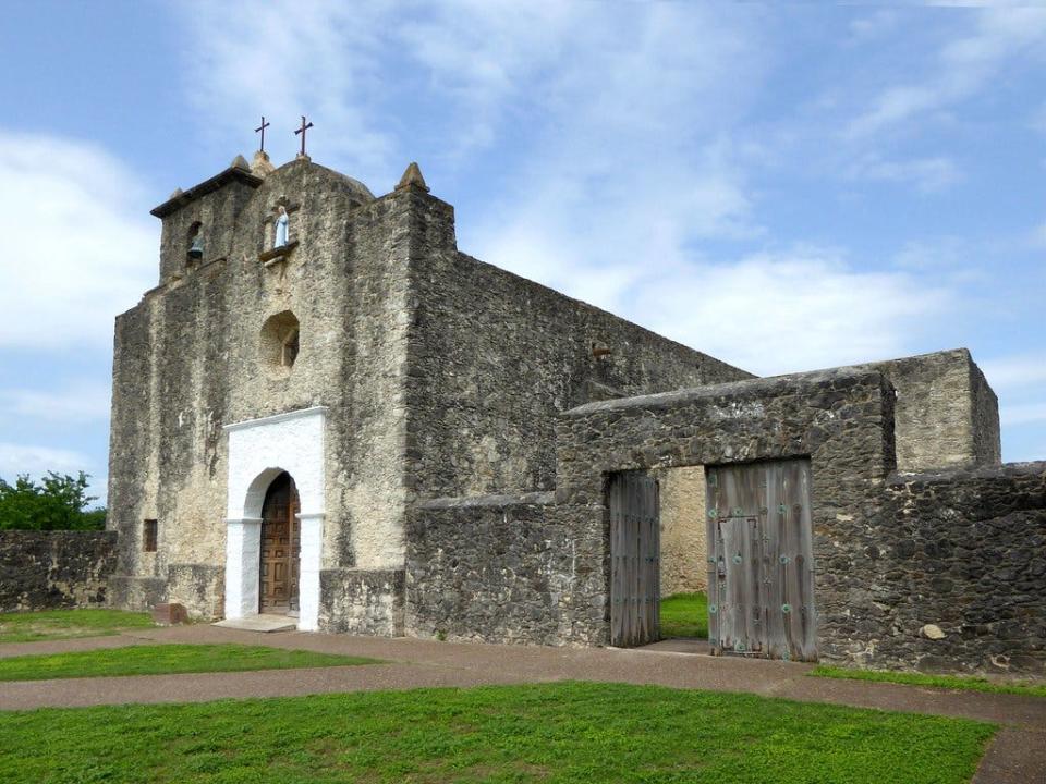 Presidio La Bahia, which is located in Goliad, was the center of the Battle of Goliad and the Goliad Massacre during the Texas Revolution.