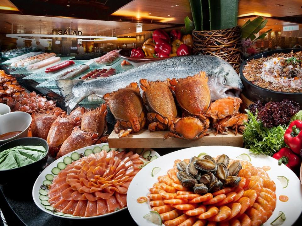 CP值超高的漢來海港自助餐，壽星可享平日7折、假日85折優惠！