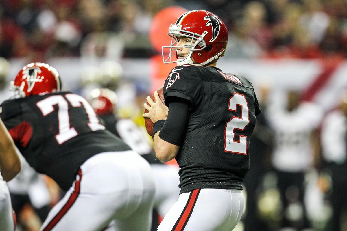 falcons gradient uniform