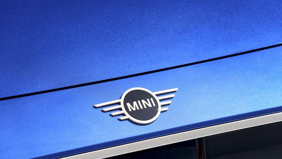 2025 mini cooper electric