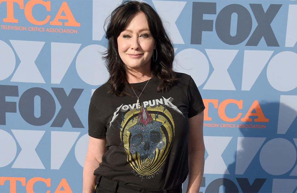 Shannen Doherty is trying to stay positive amid her cancer battle credit:Bang Showbiz