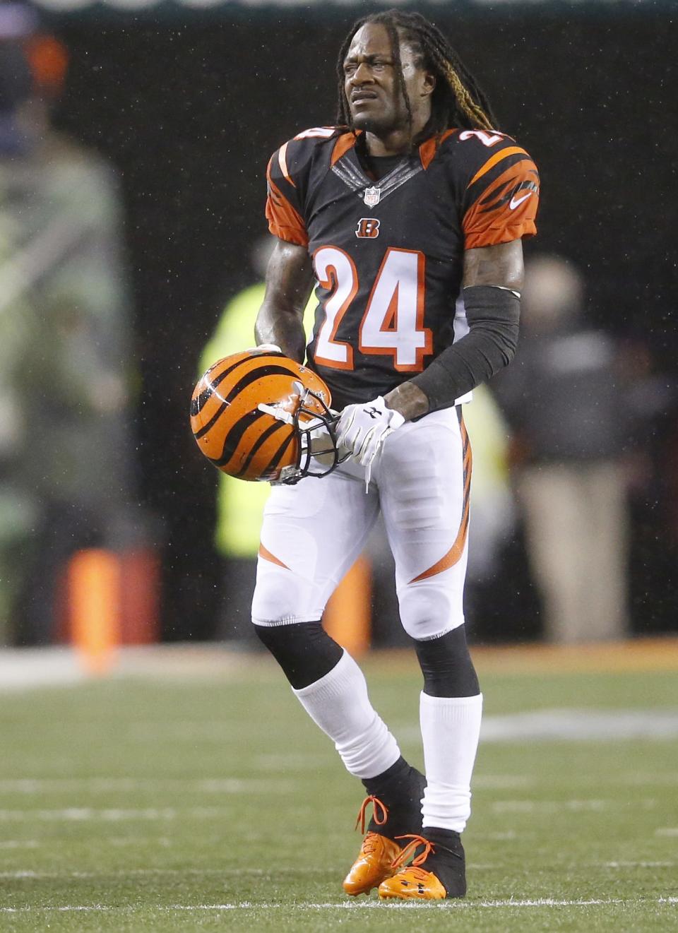 Bengals cornerback Adam Jones reacts after being called for a personal foul penalty in a wild card game in 1986.