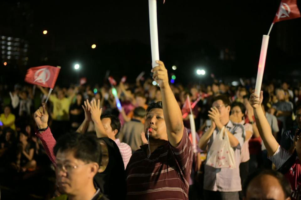 SDP supporters cheering. (Photo: Joseph Nair)