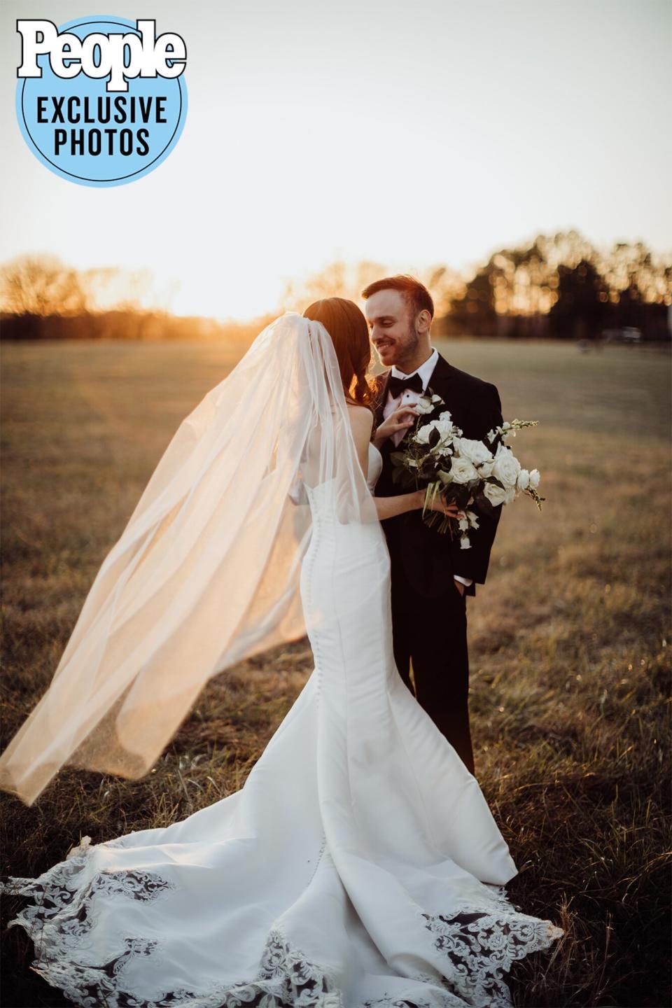 Lauren Hobbs and Neal Yakopin wedding