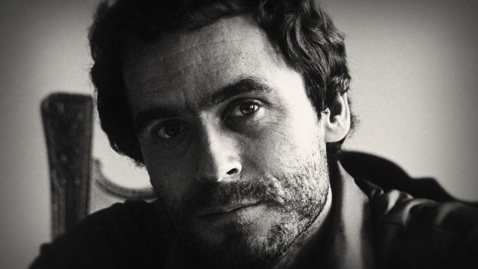 Attraktives Gesicht, teuflisches Werk: Der Serienkiller Ted Bundy wurde 1989 auf dem elekrischen Stuhl hingerichtet. (Bild: Netflix)