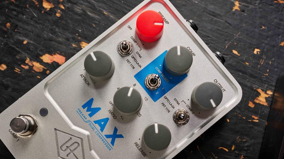 Universal Audio UAFX Max Preamp & Dual Compressor