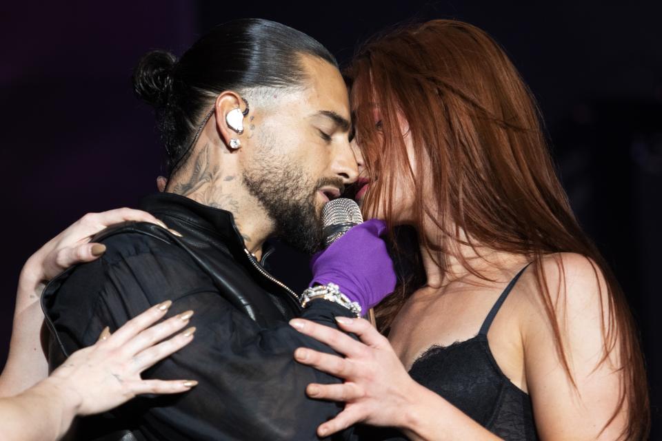 El cantante colombiano Maluma durante su concierto en el Coca-Cola Flow Fest de la Ciudad de México el lunes 27 de noviembre de 2023. (Foto AP/Alejandro Godínez)