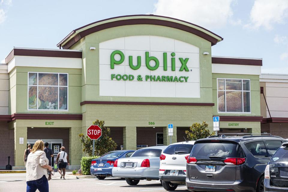 is publix open on easter