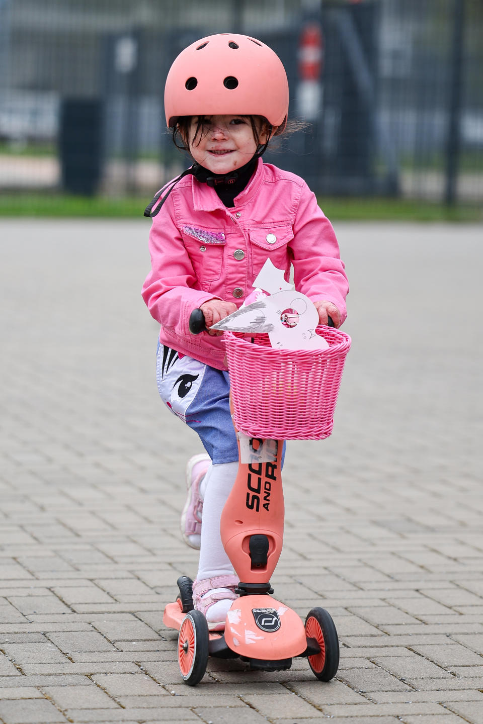 Die kleine Käthe leidet an der unheilbaren Epidermolysis bullosa (EB) (Bild: Jan Woitas/dpa)