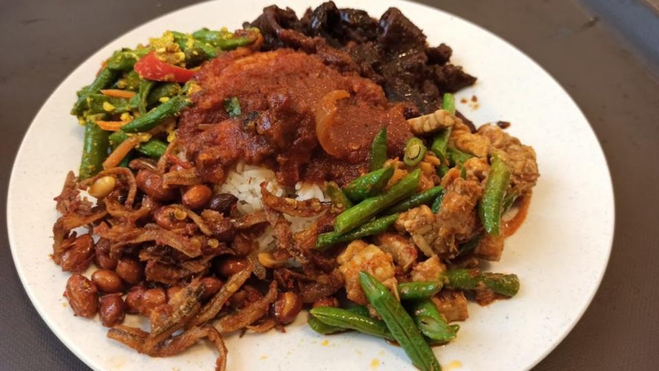 best nasi padang - hjh maimunah