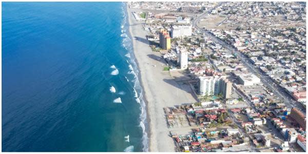 Estadounidenses se mudan a Rosarito para vivir su sueño americano