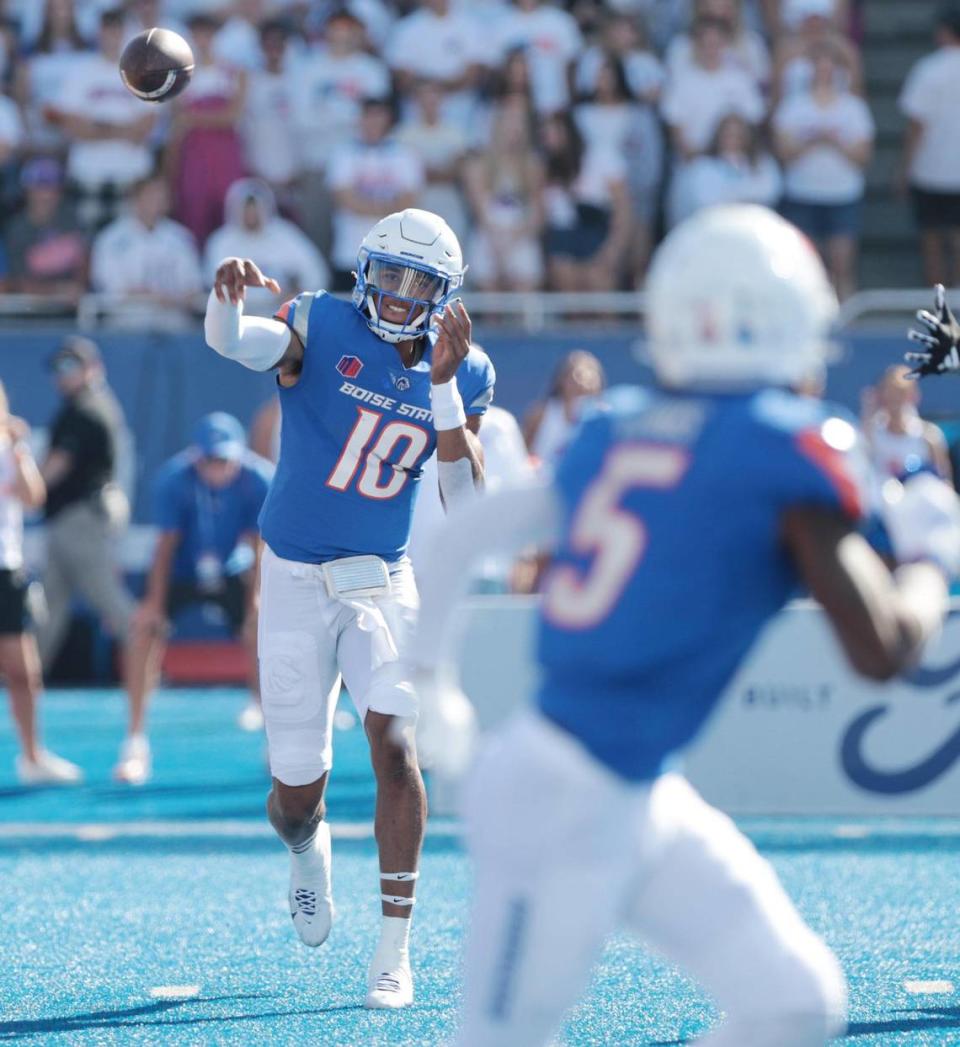 Boise State QB Taylen Green throws a pass to Stefan Cobbs during the home win over North Dakota on Sept. 16.