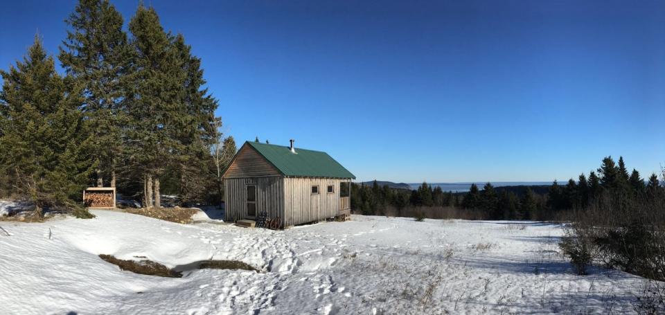 If you want an overnight winter hiking experience, Donald suggests staying at one of the rustic cabins at Fundy National Park. This is the Hastings cabin where Donald and his wife have stayed.