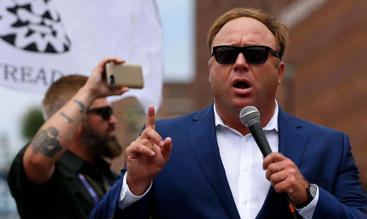 Alex Jones of Infowars at a pro-Trump rally on July 18, 2016.&nbsp; (Photo: Lucas Jackson / Reuters)