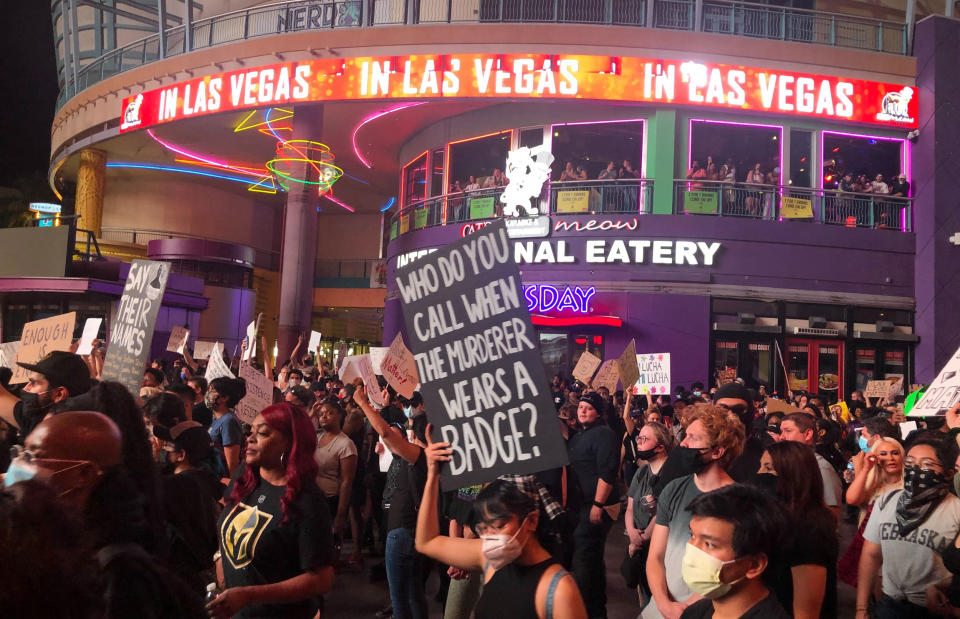Protesters march in Las Vegas on May 30, 2020. (Anita Hassan / NBC News)
