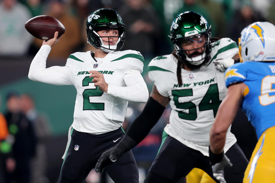 Nov 6, 2023; East Rutherford, New Jersey, USA; New York Jets quarterback <a class="link " href="https://sports.yahoo.com/nfl/players/33390/" data-i13n="sec:content-canvas;subsec:anchor_text;elm:context_link" data-ylk="slk:Zach Wilson;sec:content-canvas;subsec:anchor_text;elm:context_link;itc:0">Zach Wilson</a> (2) throws a pass against the <a class="link " href="https://sports.yahoo.com/nfl/teams/la-chargers/" data-i13n="sec:content-canvas;subsec:anchor_text;elm:context_link" data-ylk="slk:Los Angeles Chargers;sec:content-canvas;subsec:anchor_text;elm:context_link;itc:0">Los Angeles Chargers</a> during the first quarter at MetLife Stadium. Mandatory Credit: Brad Penner-USA TODAY Sports