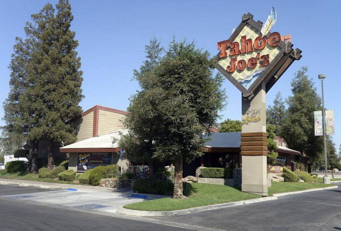 The Tahoe Joe’s restaurant at Shaw and Marks in Fresno has closed.