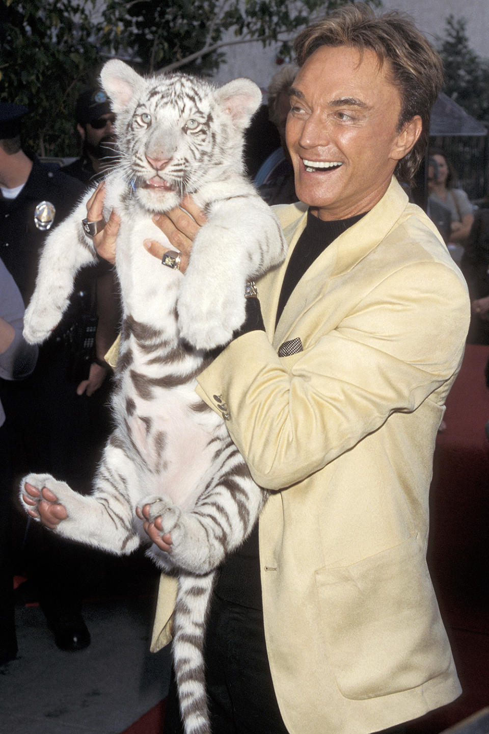 <p>Sadly, illusionist of Siegfried & Roy fame <a href="https://people.com/health/roy-horn-dead-coronavirus-siegfried-and-roy-illusionist-75/" rel="nofollow noopener" target="_blank" data-ylk="slk:died on May 8, 2020;elm:context_link;itc:0;sec:content-canvas" class="link ">died on May 8, 2020</a> from complications from the virus. He was 75.</p> <p>Horn first<a href="https://people.com/health/siegfried-and-roy-roy-horn-tested-positive-for-coronavirus/" rel="nofollow noopener" target="_blank" data-ylk="slk:tested positive;elm:context_link;itc:0;sec:content-canvas" class="link "> tested positive</a> in April, and seemed to be on the road to recovery, according to his publicist, before his health took a turn.</p> <p>"Today, the world has lost one of the greats of magic, but I have lost my best friend," Horn's partner, Siegfried Fischbacher, said in a statement. "From the moment we met, I knew Roy and I, together, would change the world. There could be no Siegfried without Roy, and no Roy without Siegfried."</p> <p>Horn and Fischbacher are best known for their Las Vegas show at the Mirage Resort and Casino that ran from 1990 until 2003, when Horn was attacked on stage by one of the white tigers used in the duo's act.</p>