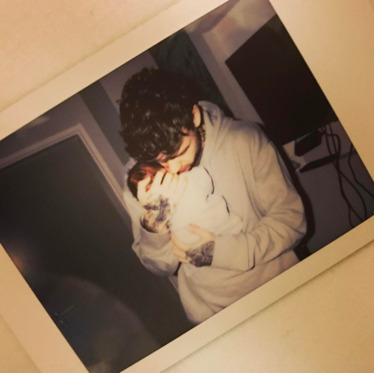 <p>Singer Cheryl welcomed her first child, baby Bear, with partner Liam Paynes in March 2017. <em>[Photo: Instagram]</em> </p>