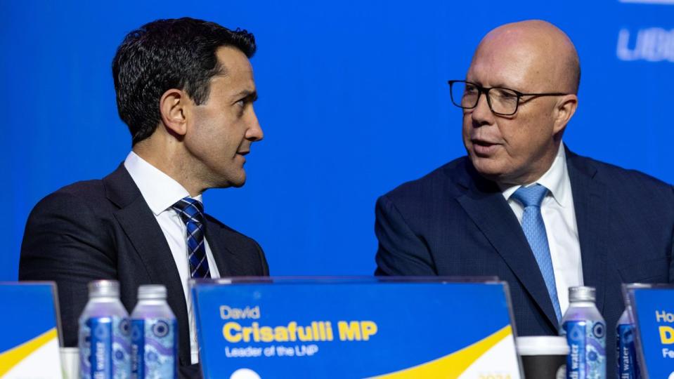 David Crisafulli (left) with federal Opposition Leader Peter Dutton