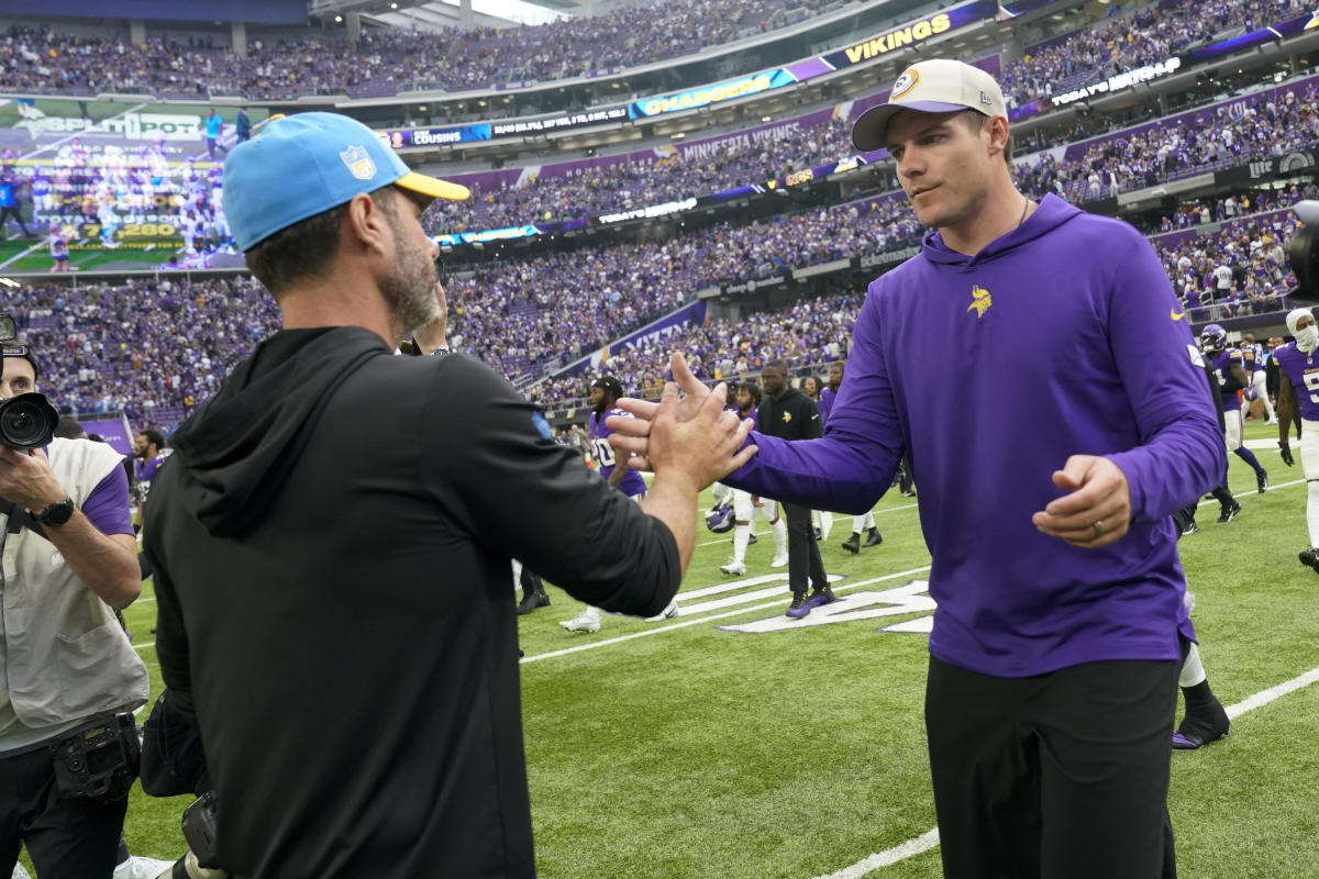 Analysis: Vikings, Chargers trade inexplicable decisions; Jets