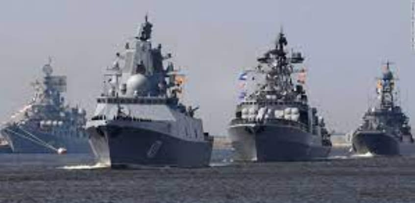 俄軍艦隊海上演習。   圖 : 翻攝自搜狐