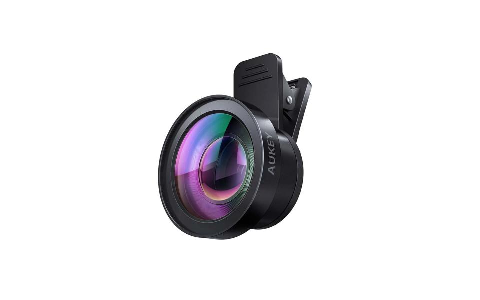 AUKEY Ora Wide Angle and Macro Clip-on Camera Lens