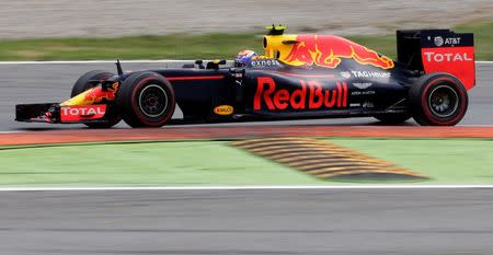 Formula One - F1 - Italian Grand Prix 2016 - Autodromo Nazionale Monza, Monza, Italy - 4/9/16 Red Bull's Max Verstappen in action during the race Reuters / Max Rossi Livepic