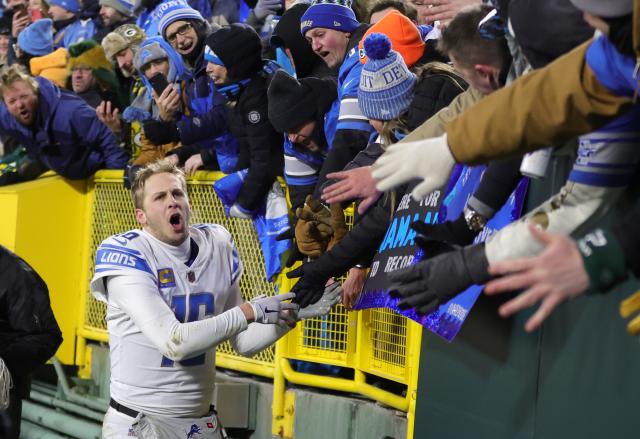 Detroit Lions, Packers fight for division supremacy: 'We kind of