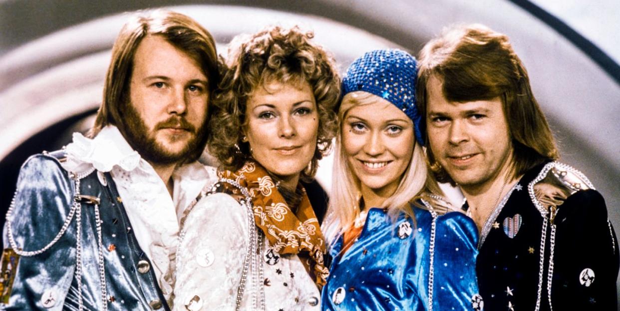 agnetha faltskog, bjorn ulvaeus, benny andersson, and annifrid lyngstad, abba in 1974