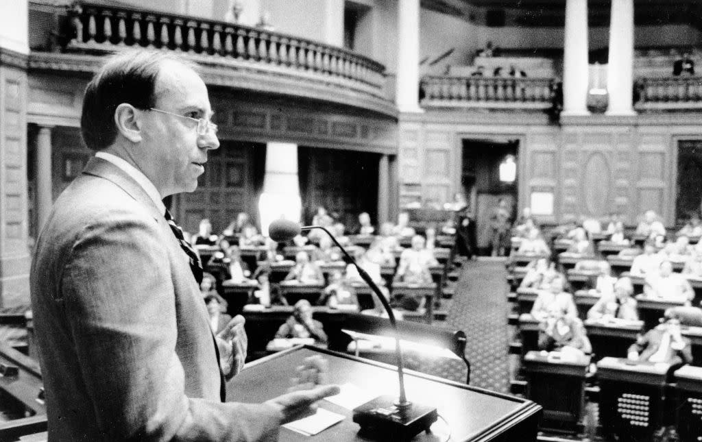 Gerry Studds addresses state house in Boston