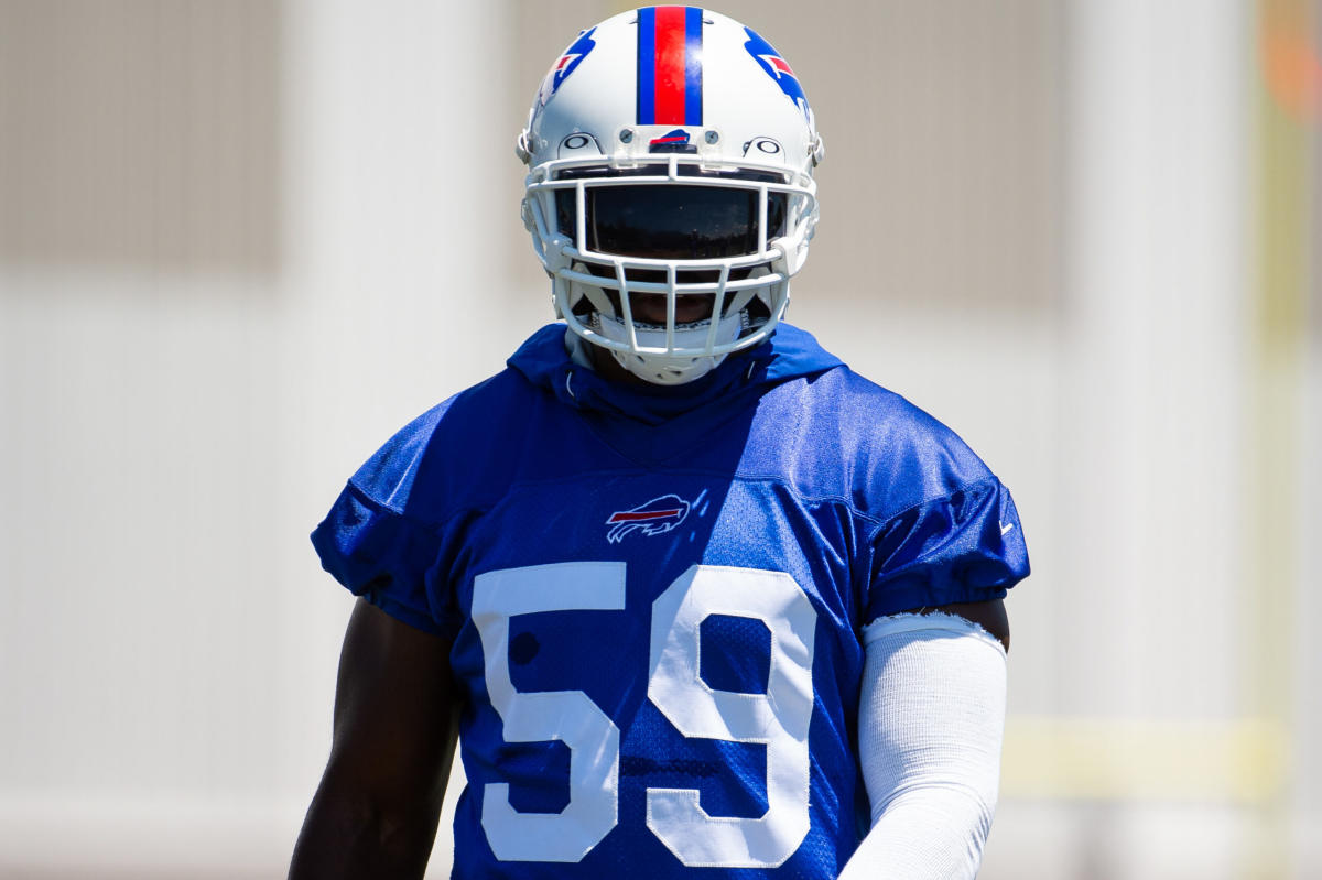 Broncos add LB Andre Smith to roster following successful minicamp tryout