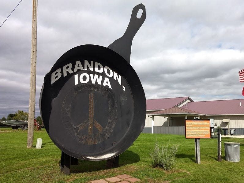 brandon iowa frying pan