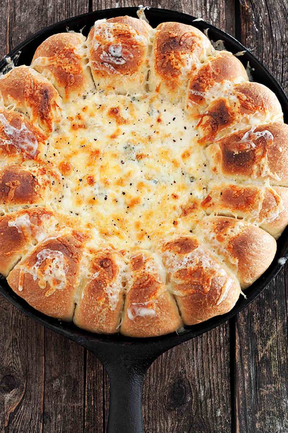 Warm Skillet Bread and Artichoke Spinach Dip