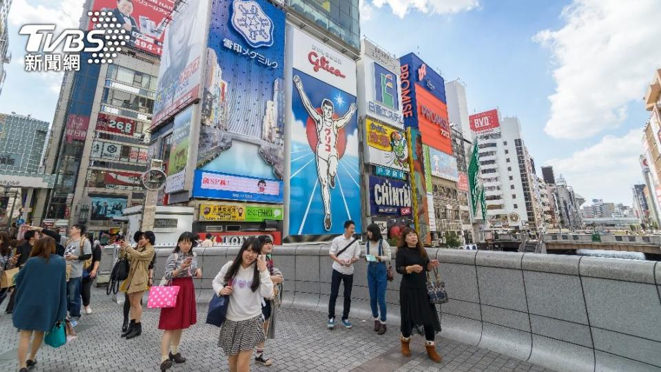 疫情解封全國旅遊人數暴增，各地民俗不同讓人難以適應。（示意圖／shutterstock達志影像）