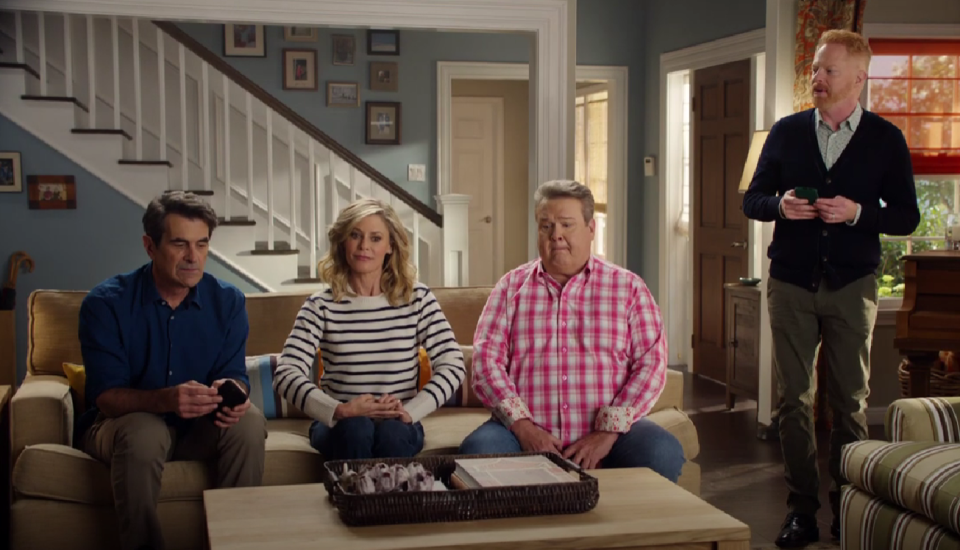 "Modern Family" stars Ty Burrell, Julie Bowen, Eric Stonestreet and Jesse Tyler Ferguson reunite for a WhatsApp commercial