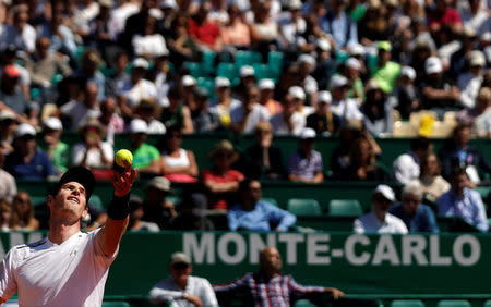 Tennis - Monte Carlo Masters - Monaco, 20/04/2017. Andy Murray of Britain serves to Albert Ramos-Vinolas of Spain. REUTERS/Eric Gaillard