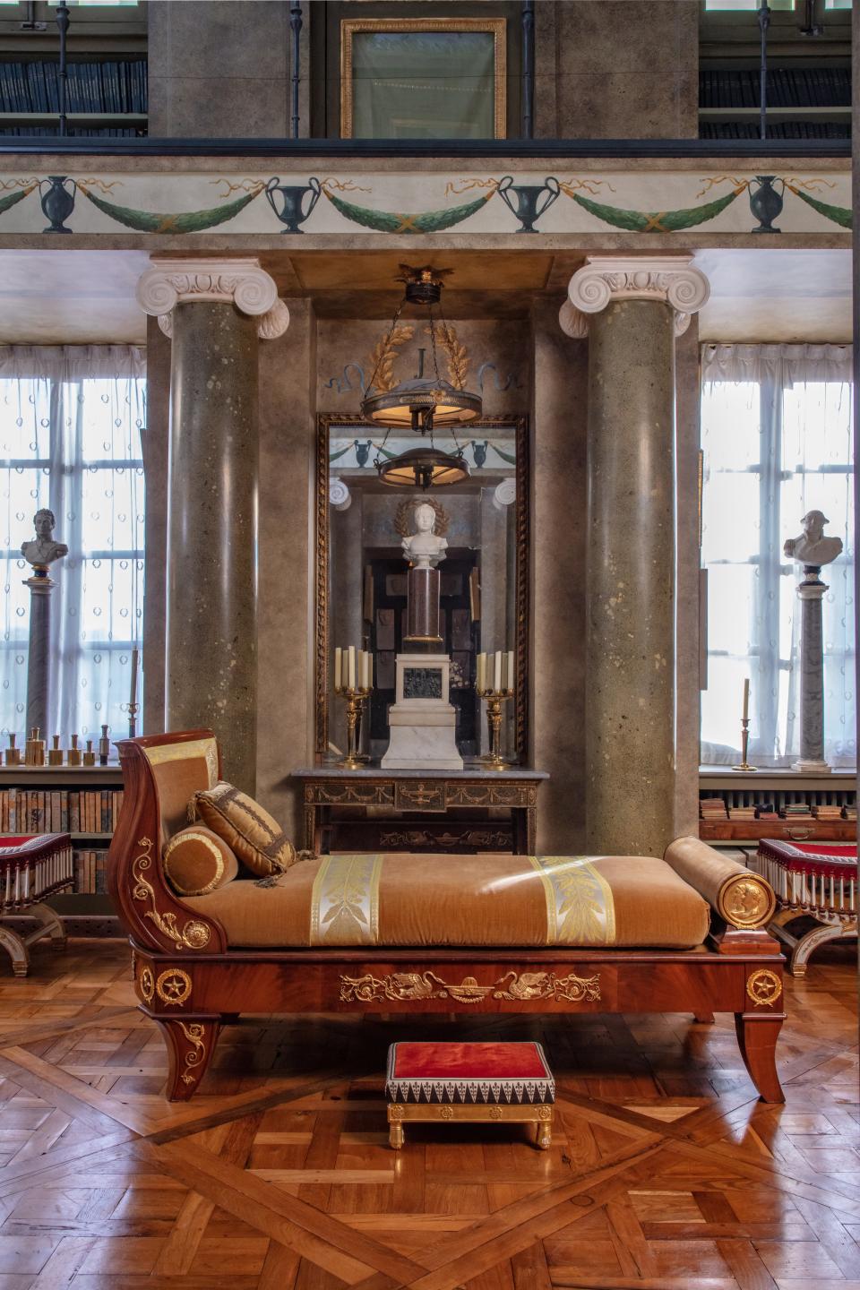 A day-bed likely made for the wedding of Napoleon Bonaparte to Empress Marie-Louise in 1810